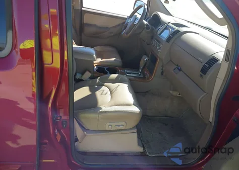 2005 Nissan Pathfinder Le из США, поврежденный, VIN 5N1AR18U75C701272